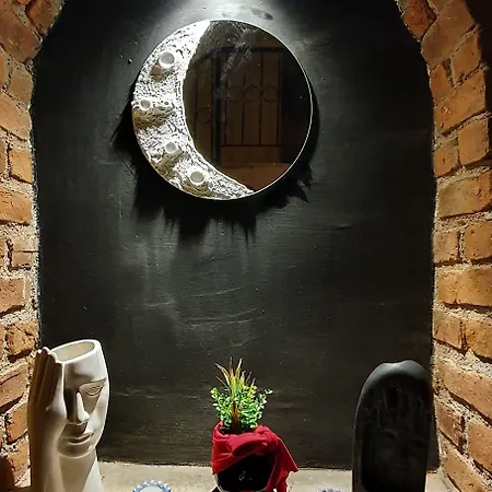 Leyla アラカティ