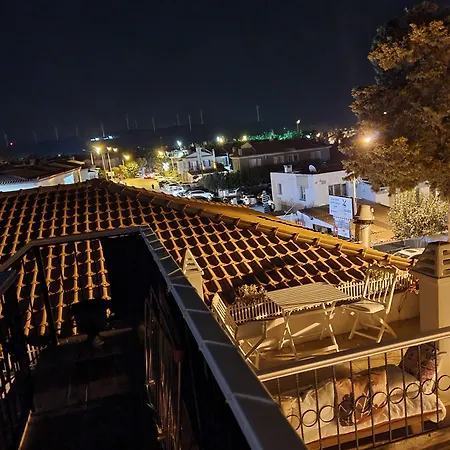 Leyla Hotel *
