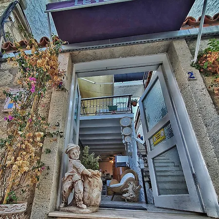 Hotel Leyla