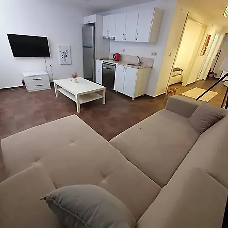 Hotel Leyla *