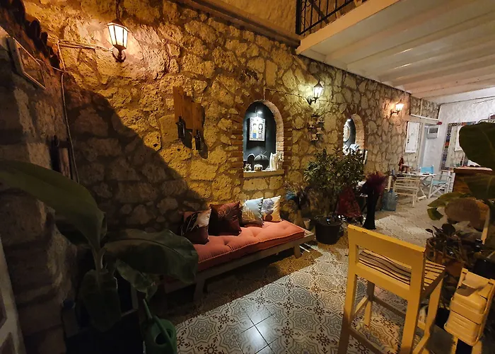 Leyla Hotel